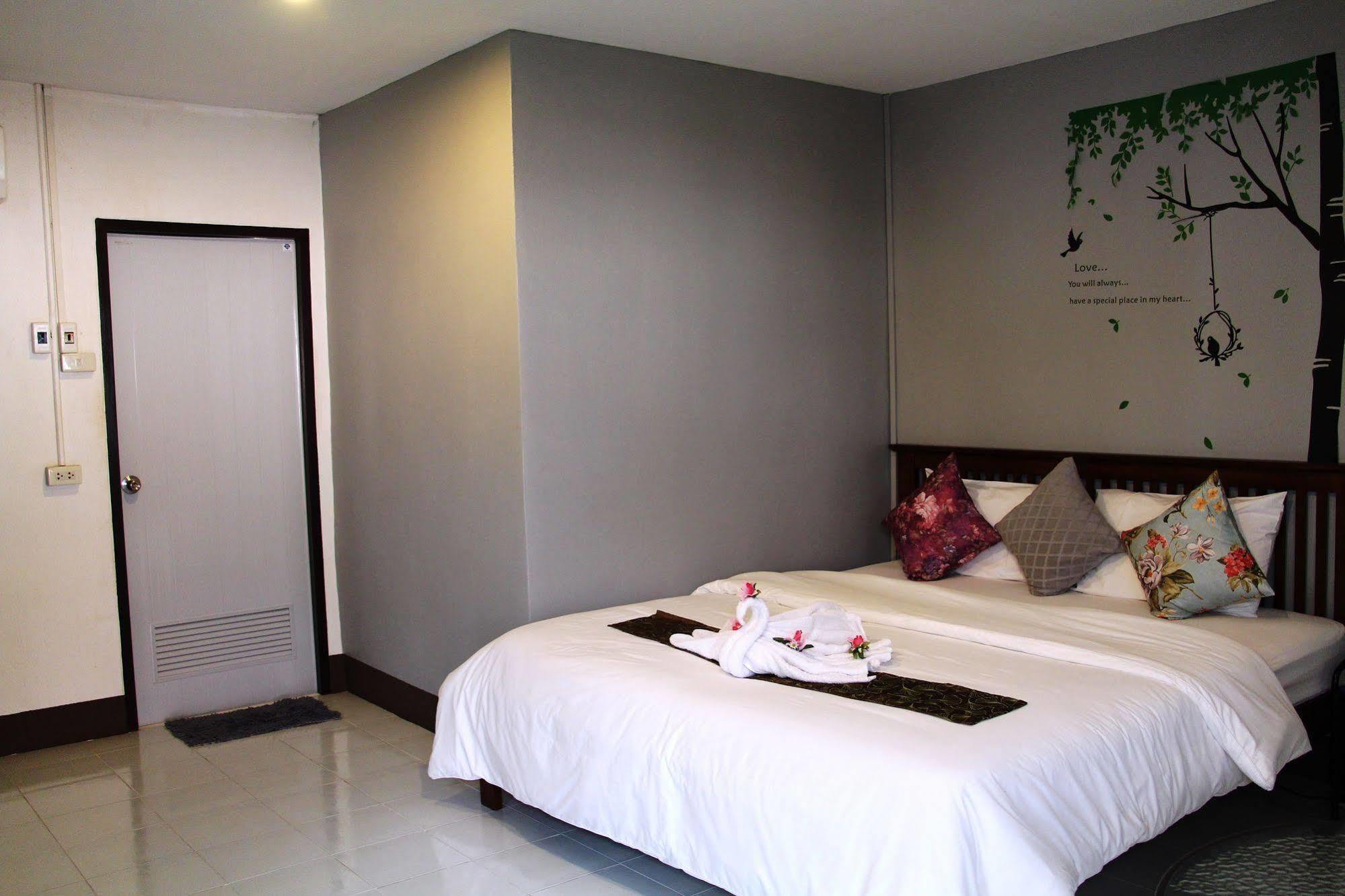 Modern Inn By Saifon Nong Khai Exterior foto